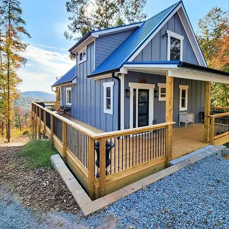 Charli'S Place, Private Lux Cabin, Hot Tub, Caters Lake, Mt Views, Sunrise-Sunset